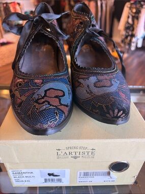 L'Artiste Black Multi Embroidered Ribbon-Tie Ballet Flats